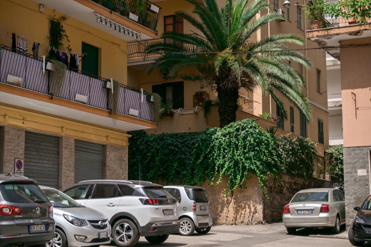 Living Salerno B&B Экстерьер фото