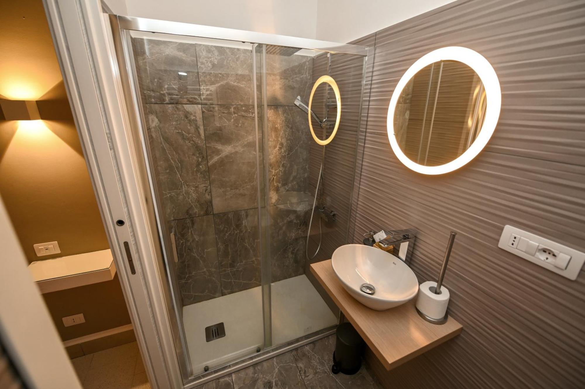 Living Salerno B&B Экстерьер фото