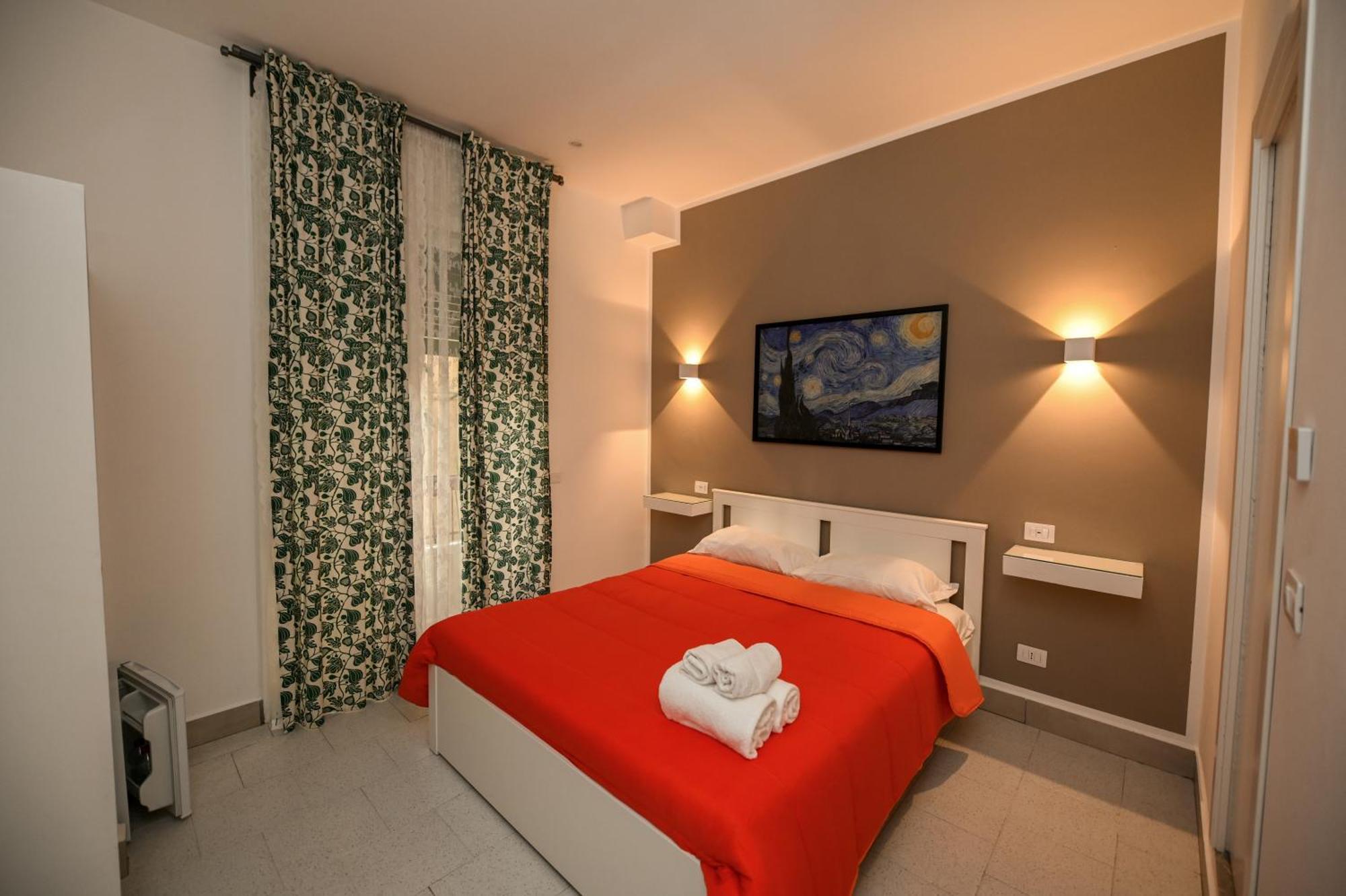 Living Salerno B&B Экстерьер фото